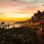 Welcoming Beach House in Atami, near El Tunco Surf