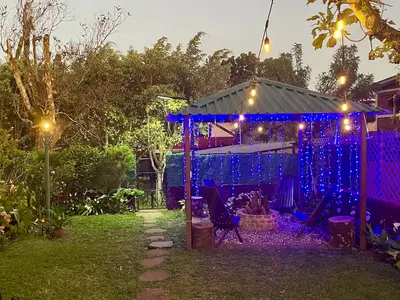 Apaneca house/bonfire/Albanian labyrinth