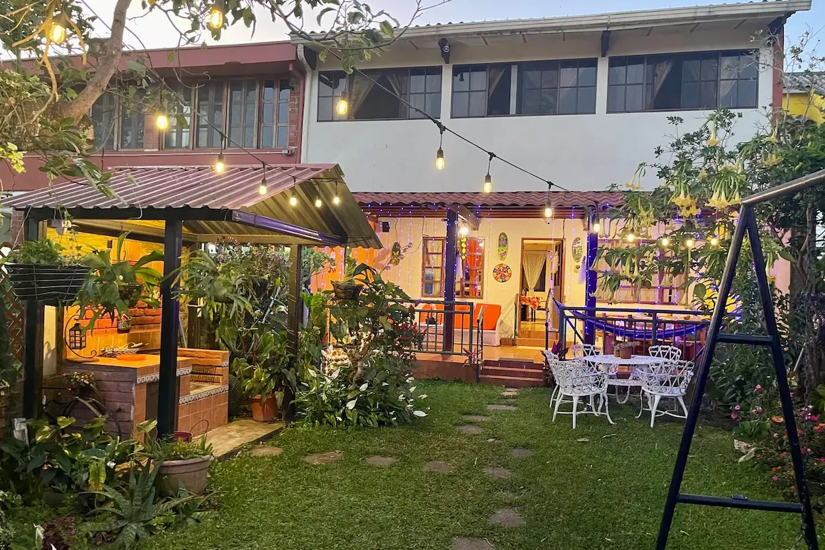 Apaneca house/bonfire/Albanian labyrinth