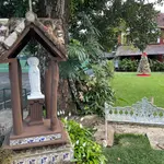 Apaneca house/bonfire/Albanian labyrinth